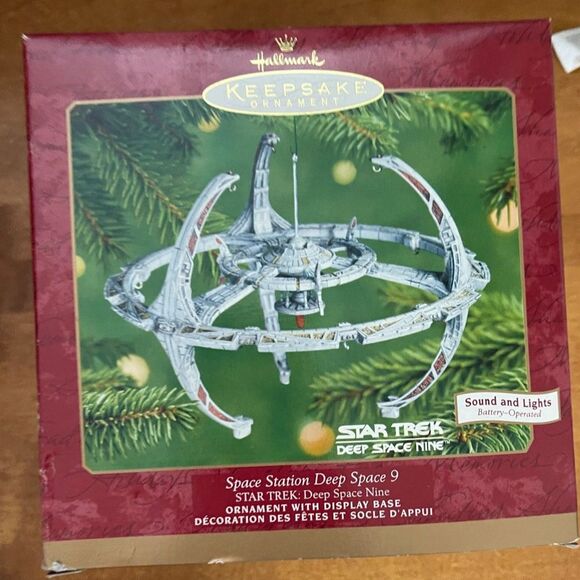 Hallmark Keepsake Ornament Star Trek Space Station Deep Space 9 Star Date 2001 - Picture 1 of 8